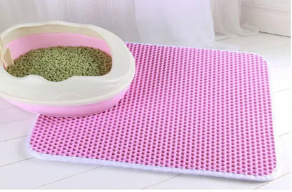 Cat Litter Mat - Waterproof: Efficient mess control with a secure, non-slip base