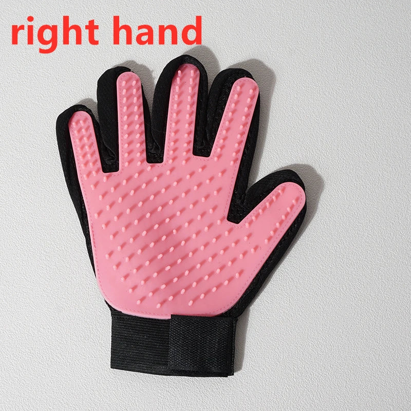 Pet Grooming Anti Shedding Gloves offering a comfortable grooming experience for pets and pet owners alike.