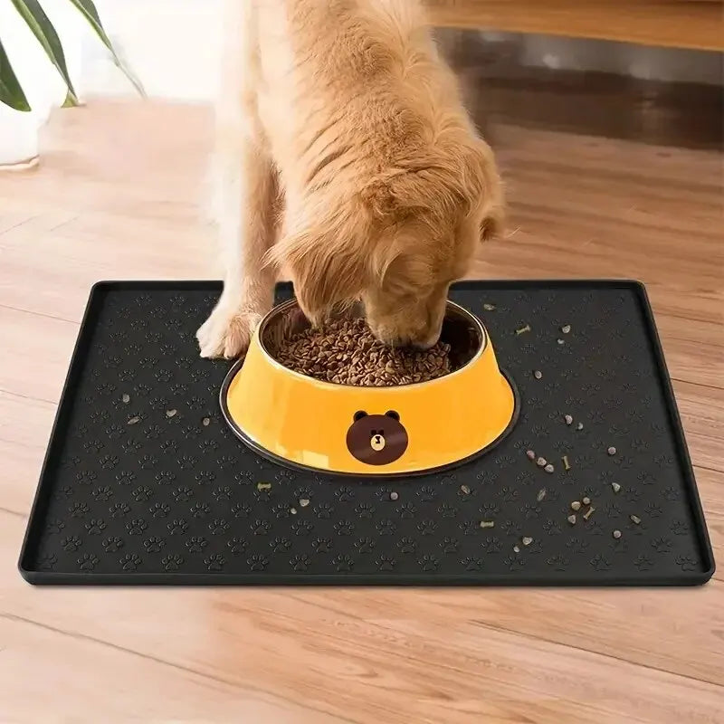 Foldable Non-Slip Pet Feeding Mat, perfect for easy storage and on-the-go feeding solutions